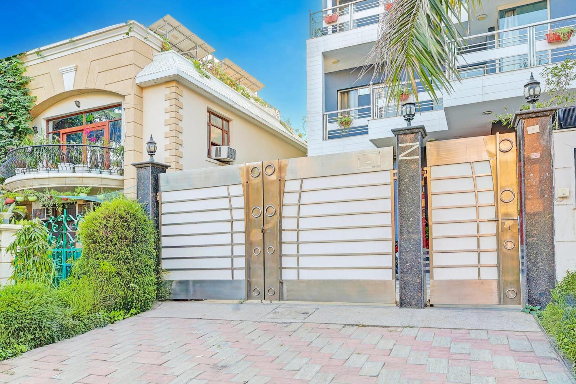 Hotel Townhouse Sector 49 Sohna Road Gurgaon Esterno foto