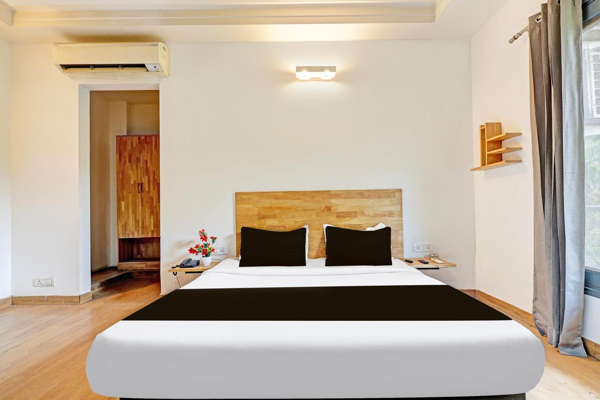 Hotel Townhouse Sector 49 Sohna Road Gurgaon Esterno foto